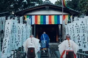 千燈供養会-夕刻より